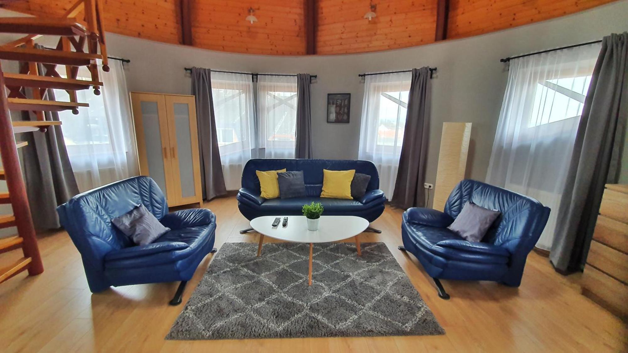 Pannonia Apartman Esztergom Chambre photo