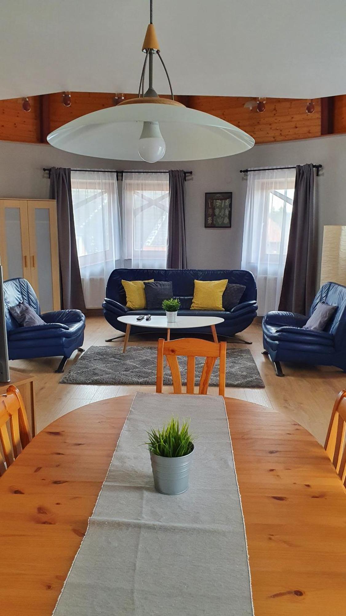 Pannonia Apartman Esztergom Chambre photo