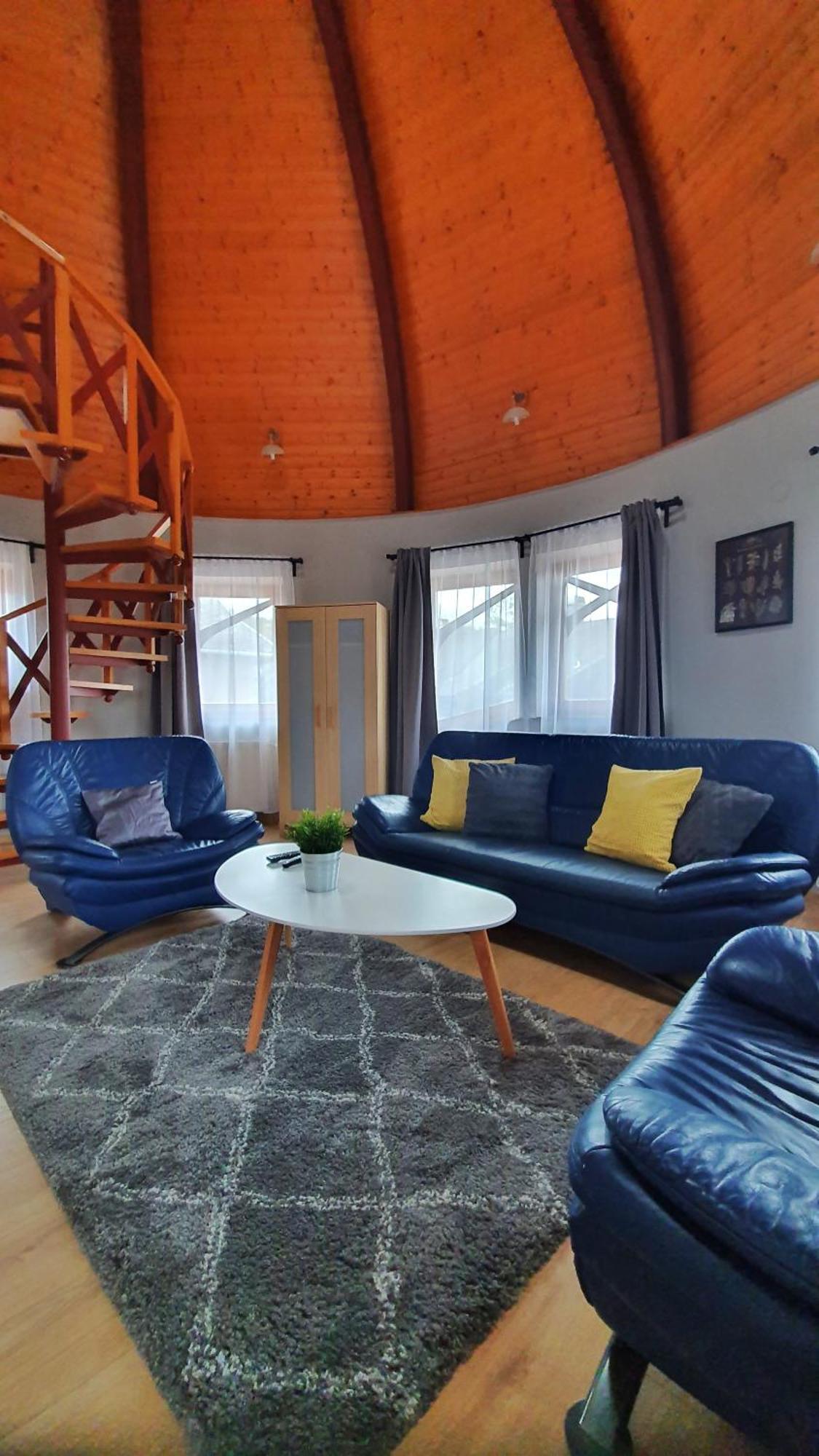 Pannonia Apartman Esztergom Chambre photo