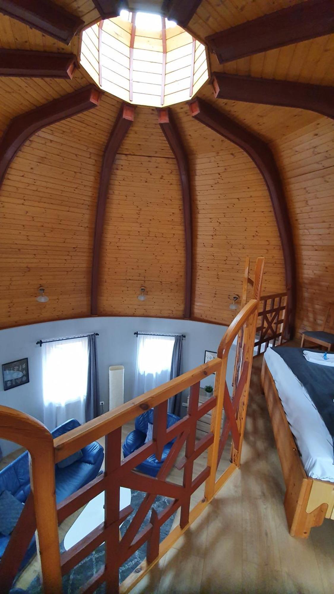 Pannonia Apartman Esztergom Chambre photo