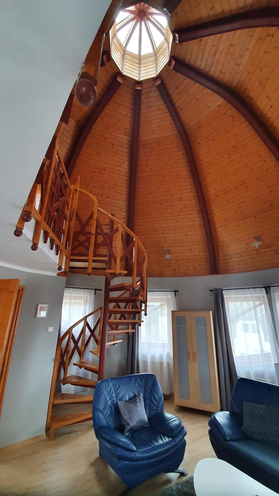 Pannonia Apartman Esztergom Chambre photo